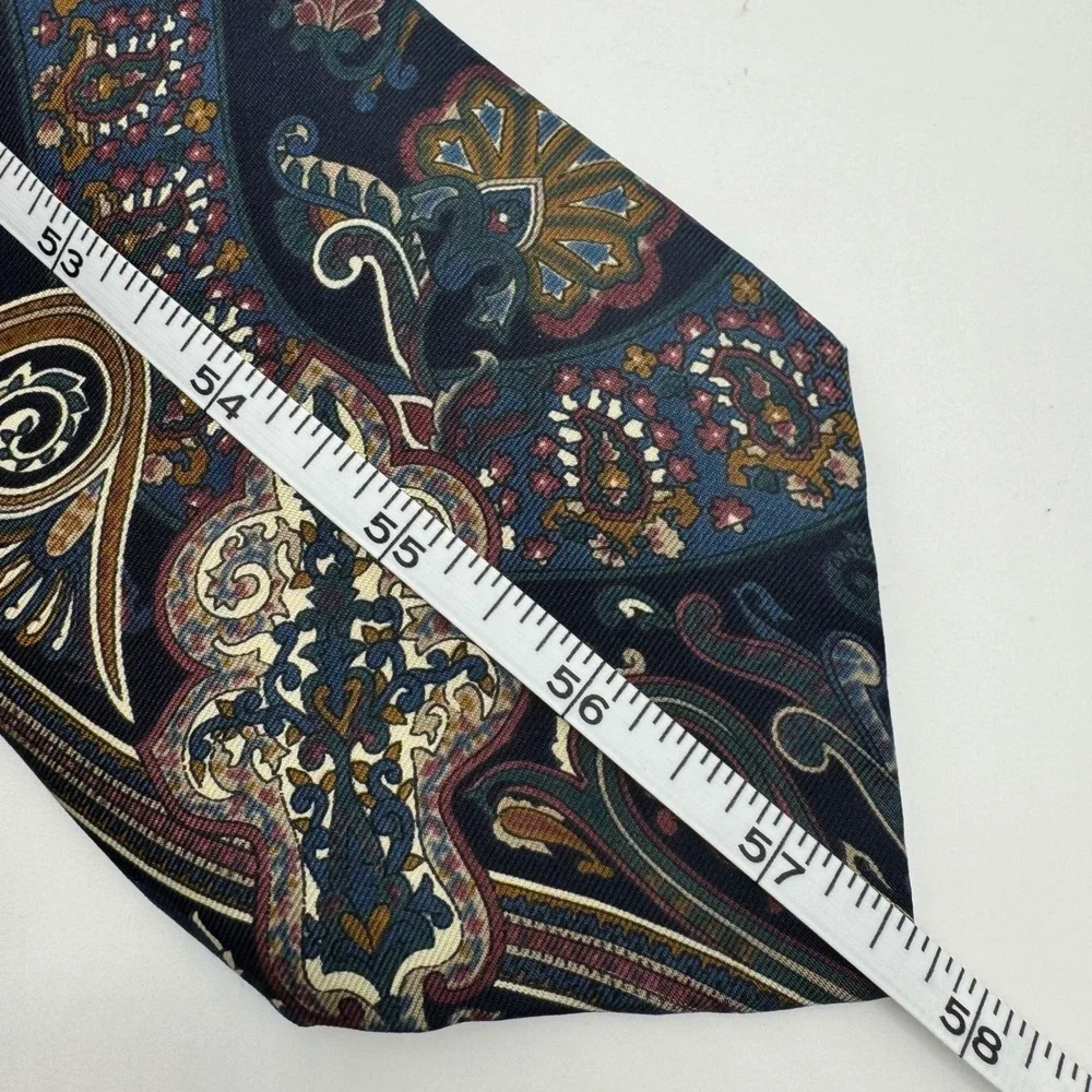 VINTAGE Oscar de la Renta Mens Silk Tie Navy Blue Paisley Medallion Necktie